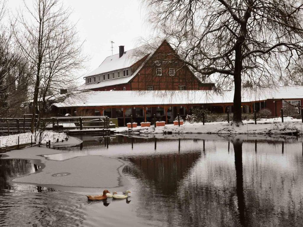 Hotel Weinschaenke Rohdental Hessisch Oldendorf Exterior foto